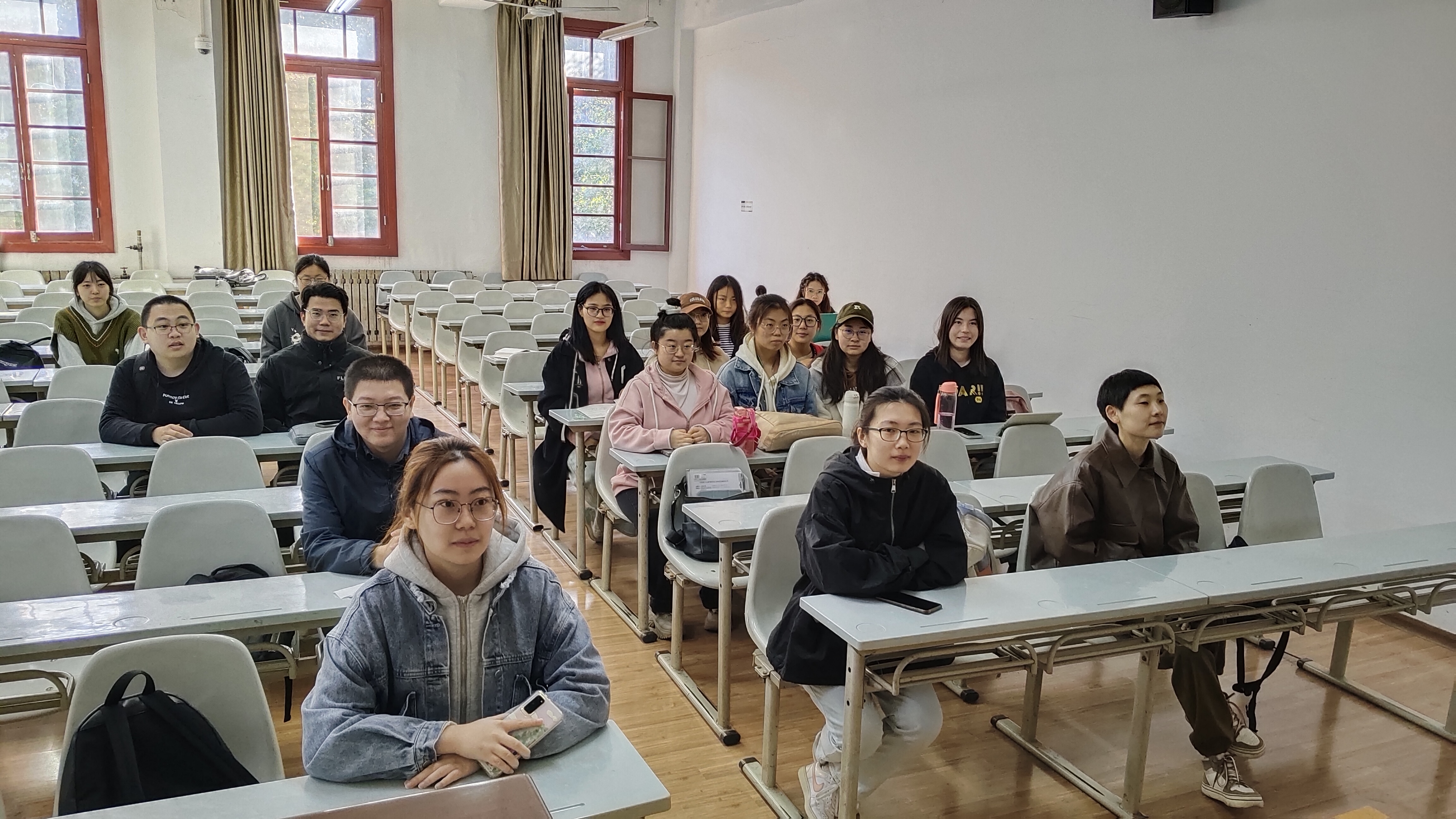 英语2001班全体同学.jpg