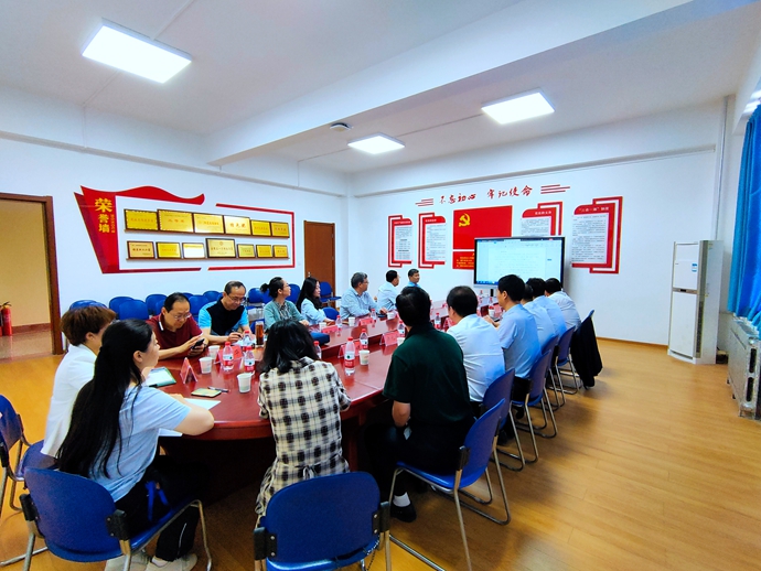 98da50902a9442ff805e2b7e76cdc966.jpg 研讨会现场.jpg