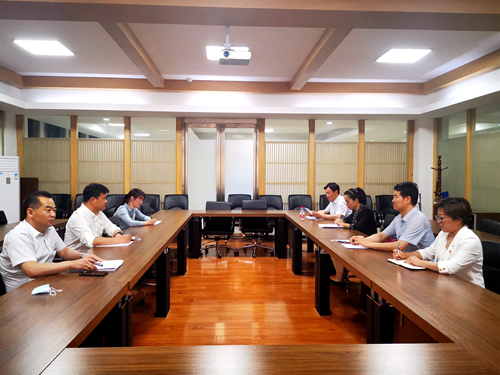 新一届委员会第一次会议_副本.jpg